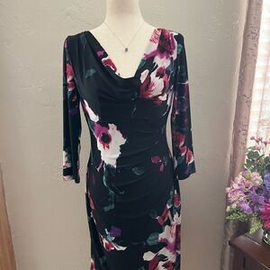 Lauren Ralph Lauren Size 6 Floral Ruched Sheath Dress with Cowl Neck